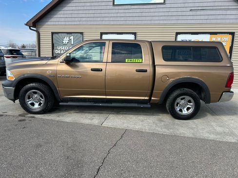 Used 2011 RAM 1500 ST w/ SXT Appearance Group image 8