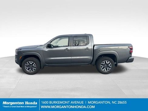 Used 2023 Nissan Frontier SV w/ SV Convenience Package image 5