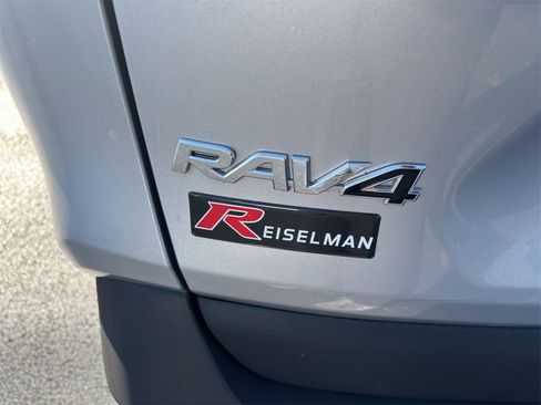 Used 2023 Toyota RAV4 LE image 11