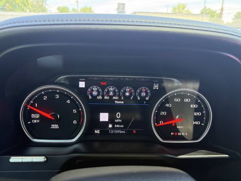 Used 2020 Chevrolet Silverado 1500 High Country AWD/4WD image 32