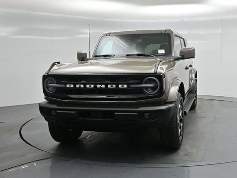 New 2026 Ford Bronco Outer Banks image 55