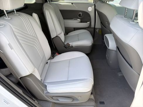 New 2026 Hyundai Palisade SEL Premium FWD image 15