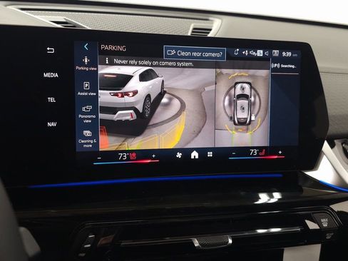 New 2026 BMW X2 xDrive28i w/ Technology Package AWD/4WD image 27