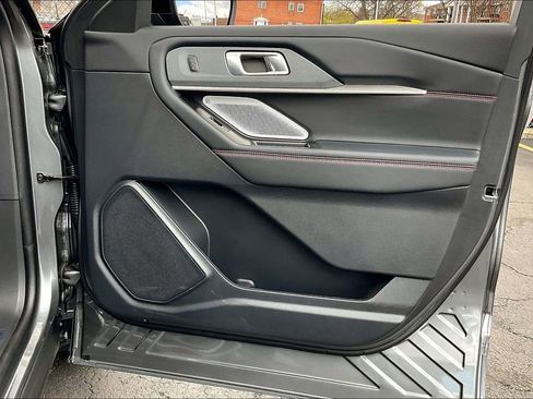 Used 2026 Ford Explorer ST w/ Sun And Sound Package AWD/4WD image 21