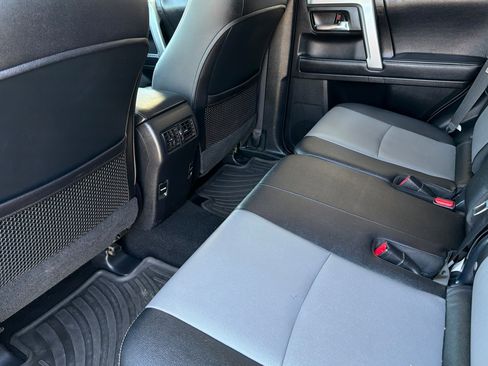Used 2016 Toyota 4Runner SR5 Premium AWD/4WD image 12