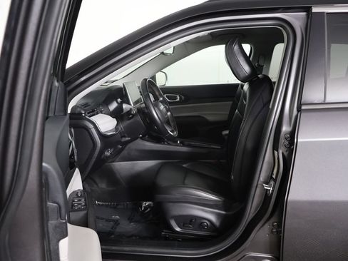 Used 2022 Jeep Compass Limited AWD/4WD image 26