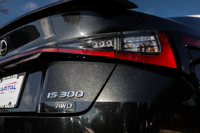 Used 2022 Lexus IS 300 AWD w/ Premium Package image 21