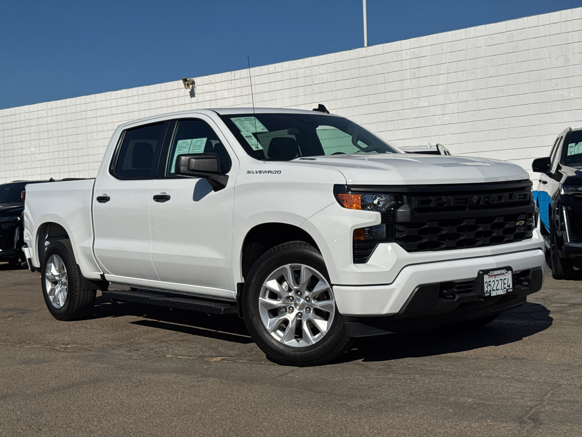Used 2025 Chevrolet Silverado 1500 Custom RWD image 2