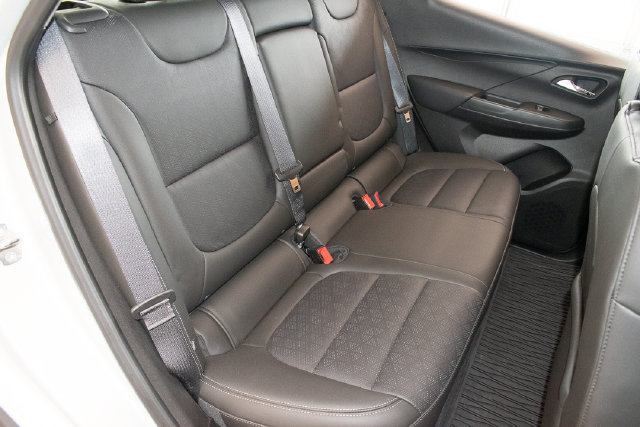 Used 2023 Chevrolet Bolt LT w/ Infotainment Package FWD image 12