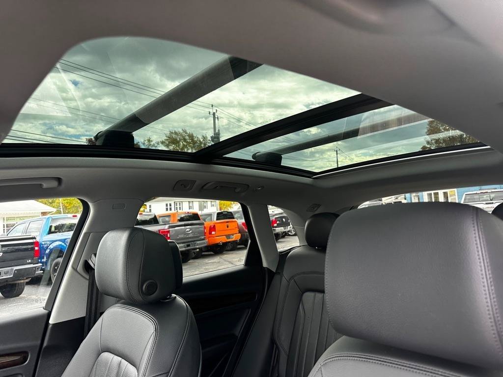 Used 2019 Audi Q5 2.0T Premium w/ Convenience Package AWD/4WD image 13