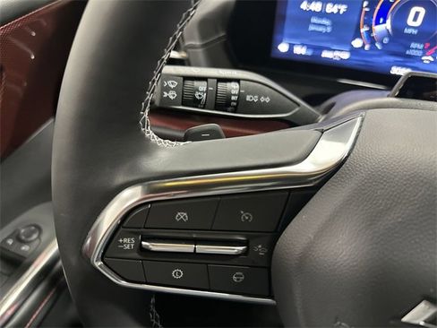 Used 2025 Chevrolet Traverse Z71 w/ Enhanced Driving Package image 43