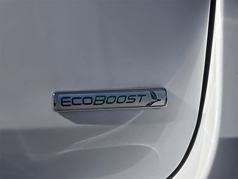 Used 2020 Ford Explorer XLT image 39