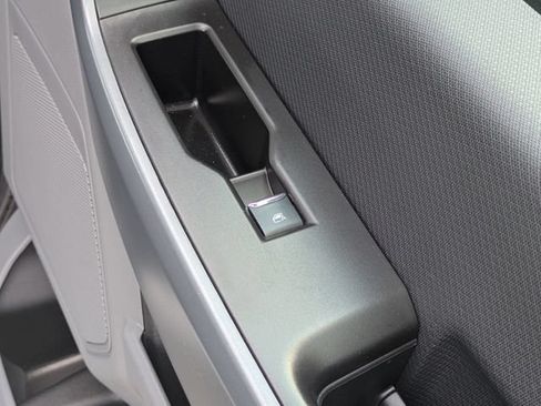 Used 2023 Ford F150 XLT RWD image 37