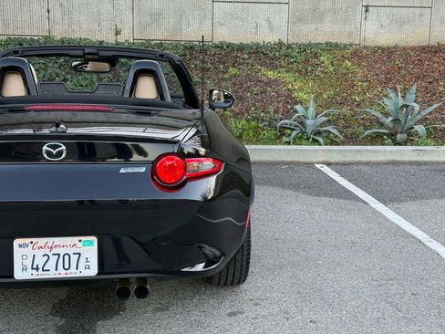 Used 2016 MAZDA MX-5 Miata Grand Touring image 18