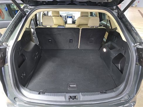 Used 2023 Ford Edge SEL w/ Convenience Package image 14