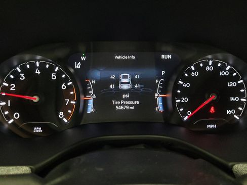 Used 2024 Jeep Compass Latitude image 23