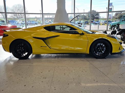 New 2025 Chevrolet Corvette Z06 image 40