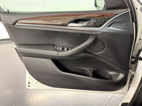 Used 2023 BMW X3 xDrive30i w/ Premium Package image 13