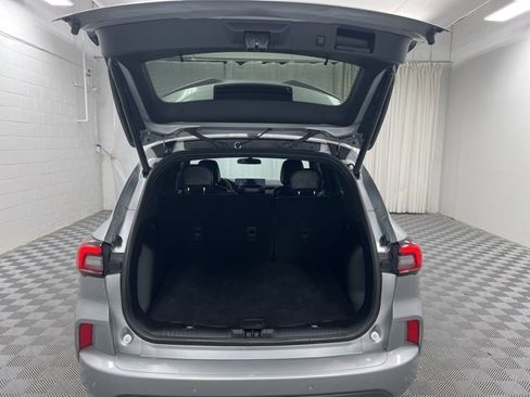 Used 2023 Ford Escape ST-Line w/ Tech Pack #1 image 8