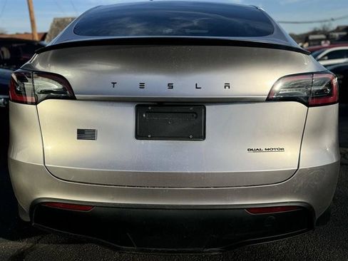 Used 2021 Tesla Model Y Long Range AWD/4WD image 7