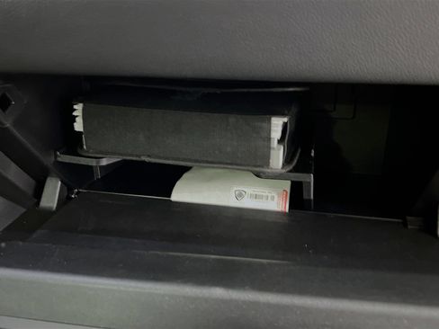 Used 2024 Toyota Tundra Limited image 33