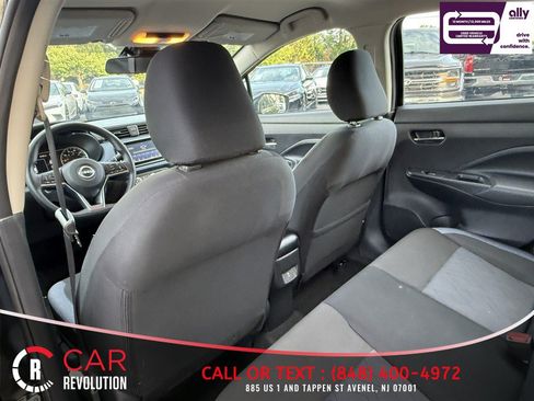Used 2024 Nissan Versa SV w/ Trunk Package FWD image 26