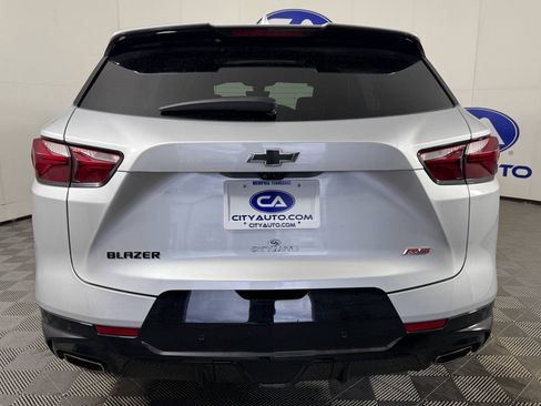 Used 2022 Chevrolet Blazer RS w/ Enhanced Convenience Package image 5