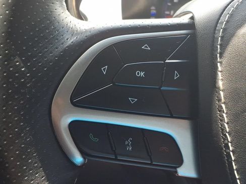 Used 2017 Jeep Grand Cherokee SRT AWD/4WD image 12