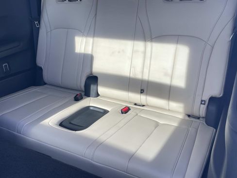 Certified 2025 INFINITI QX60 Luxe image 10