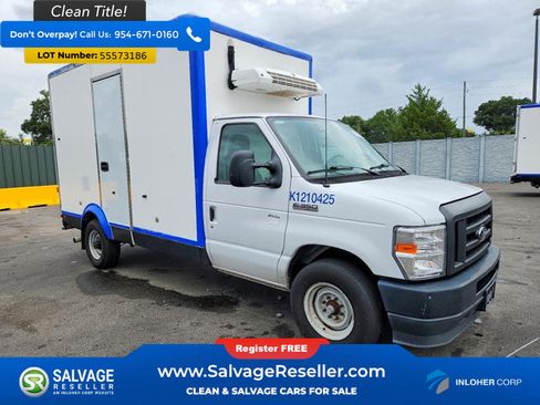 Used 2023 Ford E-350 and Econoline 350 Super Duty w/ Power Windows & Locks Group RWD image 5