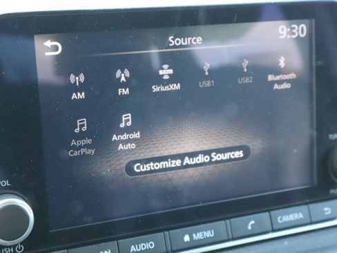 Used 2023 Nissan Rogue SV w/ SV Premium B Package FWD image 9
