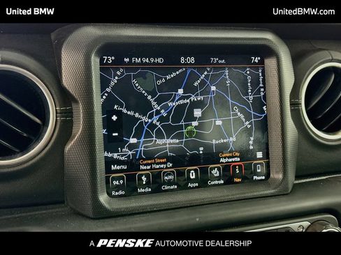 Used 2018 Jeep Wrangler Unlimited Sahara AWD/4WD image 10