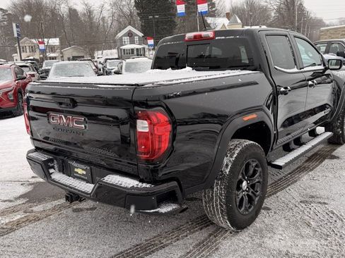 Used 2024 GMC Canyon Elevation w/ Elevation Premium Package image 6