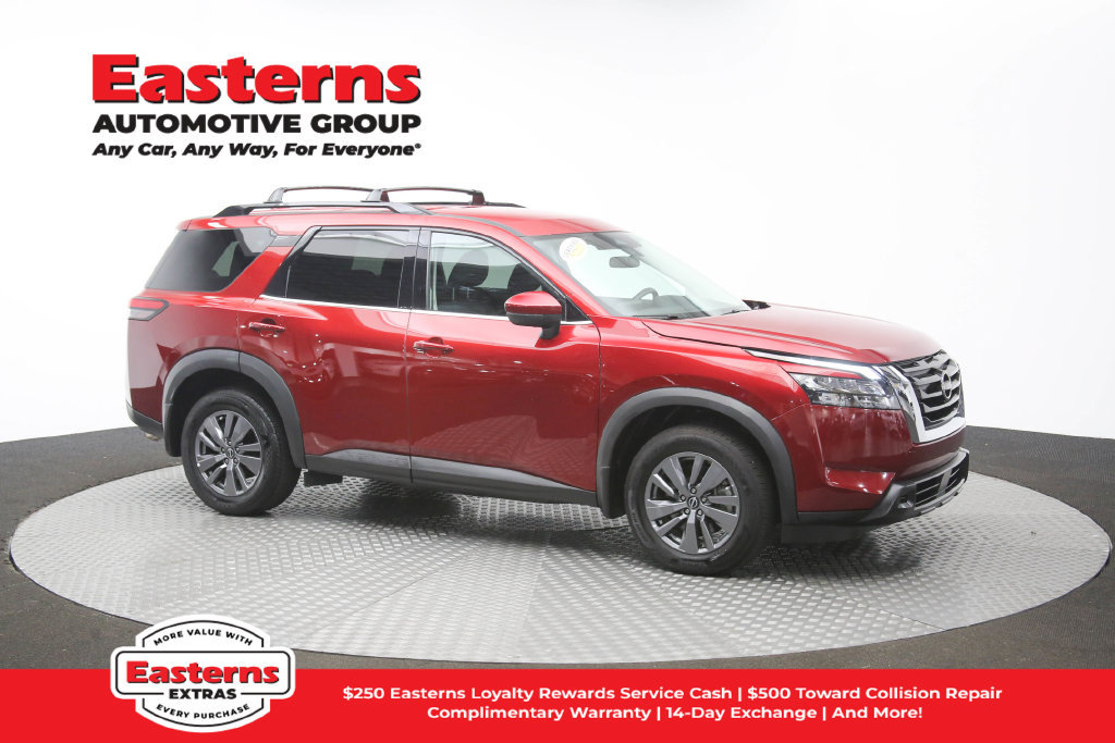 Used 2024 Nissan Pathfinder SV AWD/4WD image 50