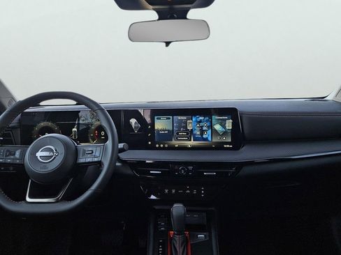 New 2026 Nissan Kicks SR image 11