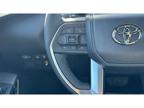 New 2026 Toyota Tundra Limited AWD/4WD image 61
