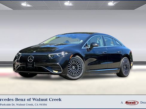Used 2022 Mercedes-Benz EQS 580 4MATIC Sedan image 1