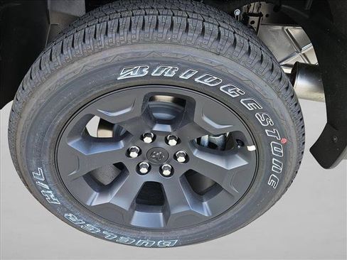 New 2026 RAM 1500 Express AWD/4WD image 10