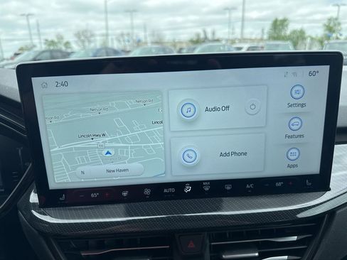 Used 2024 Ford Escape ST-Line w/ Tech Pack #1 FWD image 12