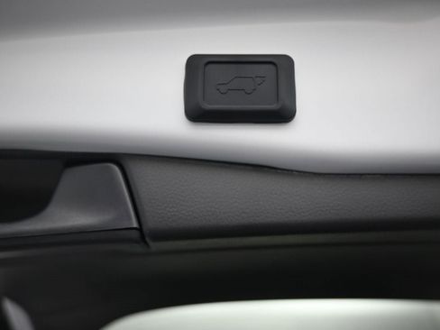 New 2025 Toyota RAV4 XLE Premium w/ Weather Package image 17