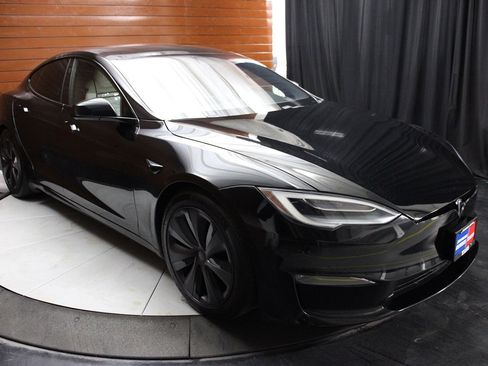 Used 2022 Tesla Model S Plaid image 44