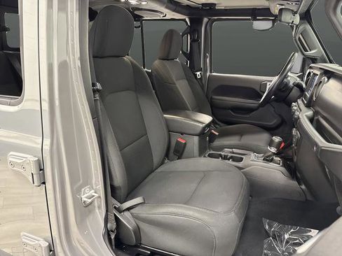 Used 2022 Jeep Gladiator Sport image 29