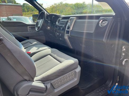 Used 2011 Ford F150 XLT w/ XLT Chrome Pkg image 39