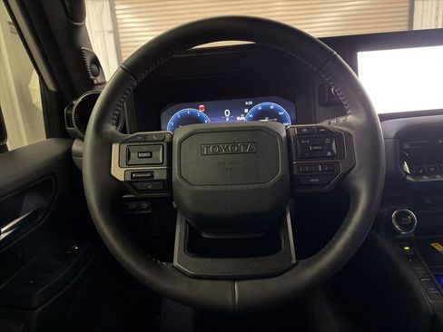Used 2024 Toyota Land Cruiser image 25