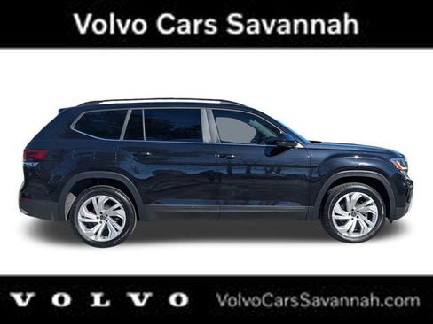 Used 2023 Volkswagen Atlas SE image 3
