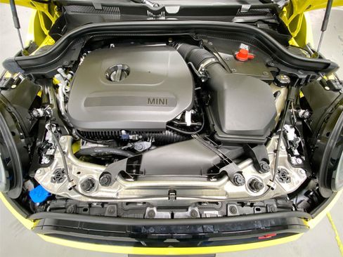 Certified 2025 MINI Cooper S image 22