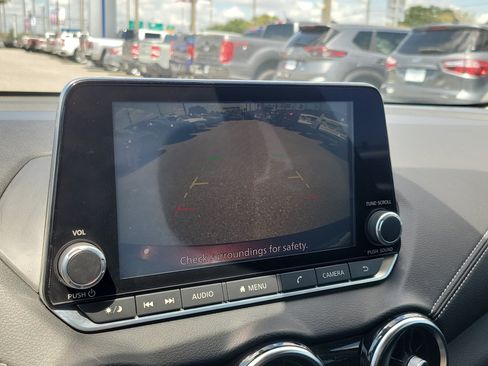 Used 2020 Nissan Sentra SV w/ Electronics Package FWD image 30