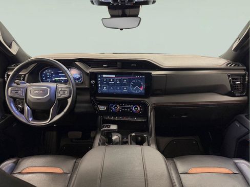 Used 2025 GMC Sierra 1500 AT4 w/ AT4 Premium Package AWD/4WD image 33