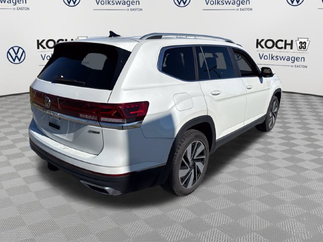 Used 2024 Volkswagen Atlas SEL AWD/4WD image 8