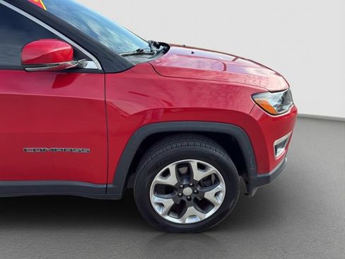 Used 2018 Jeep Compass Limited AWD/4WD image 11